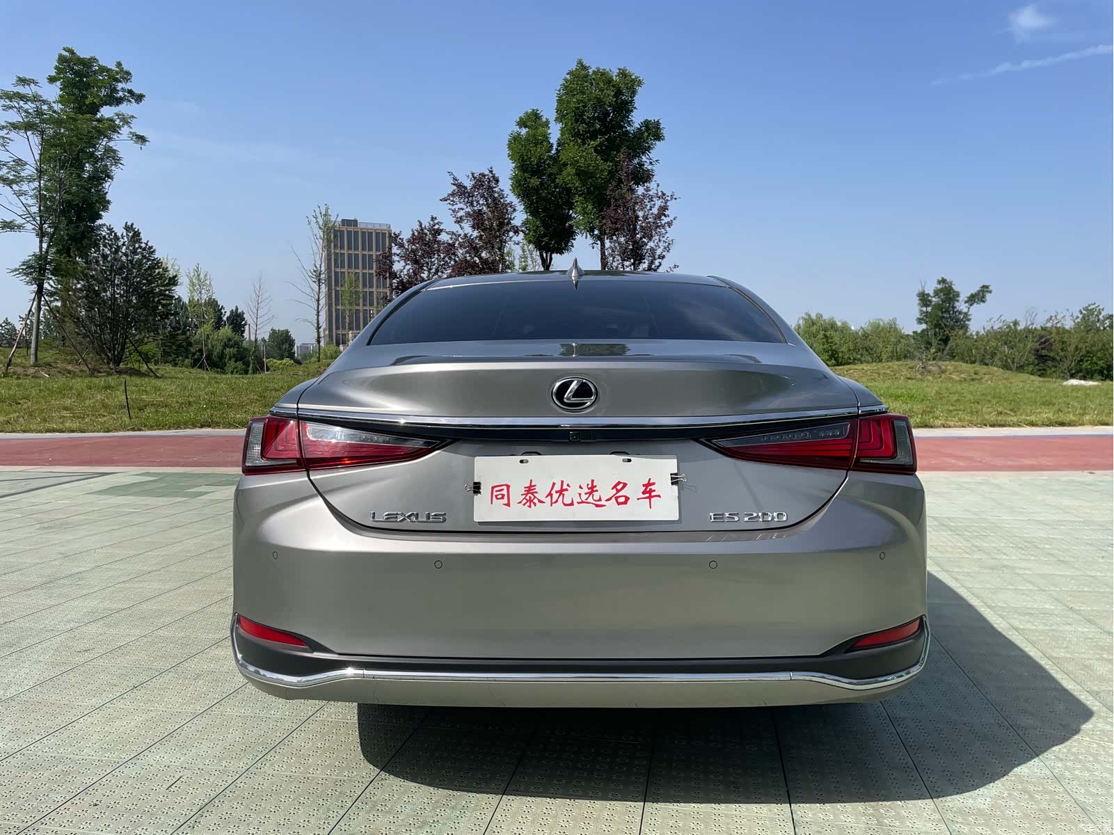 Lexus ES, 2022 20