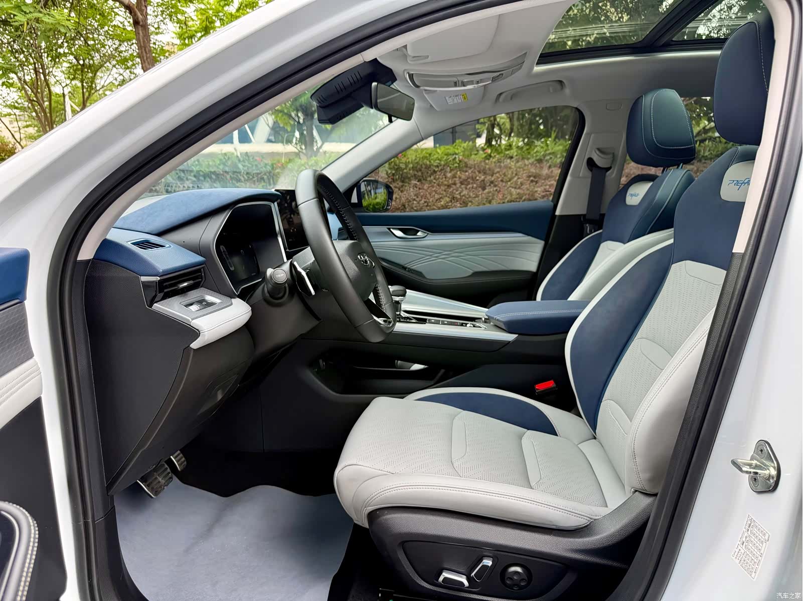 Geely Preface, 2022 6