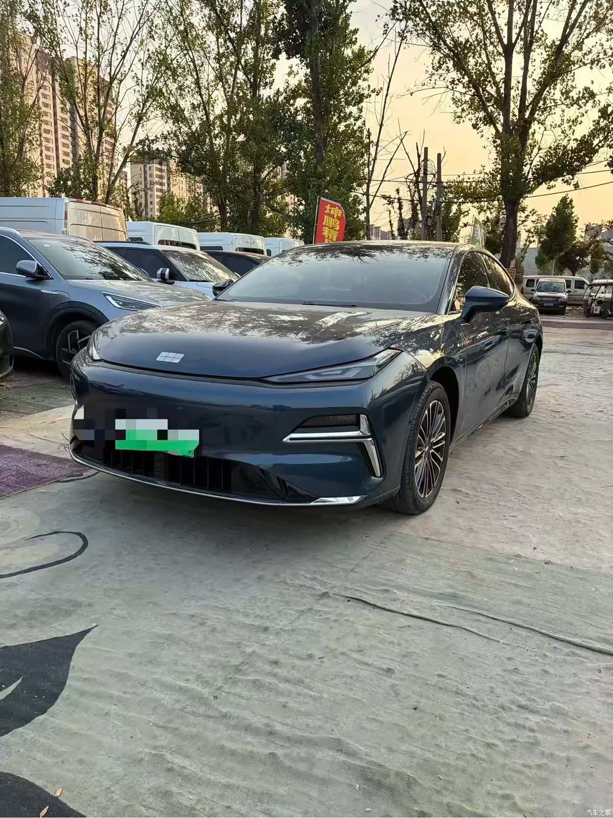 Geely 8, 2025 3