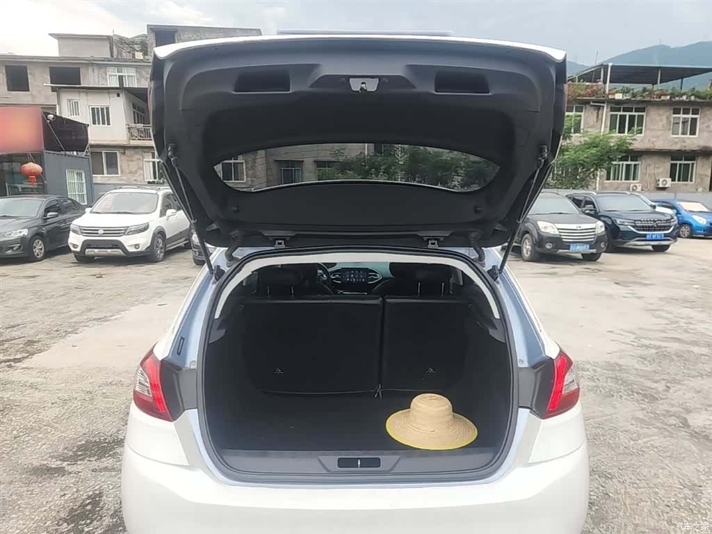 Peugeot 308, 2016 19