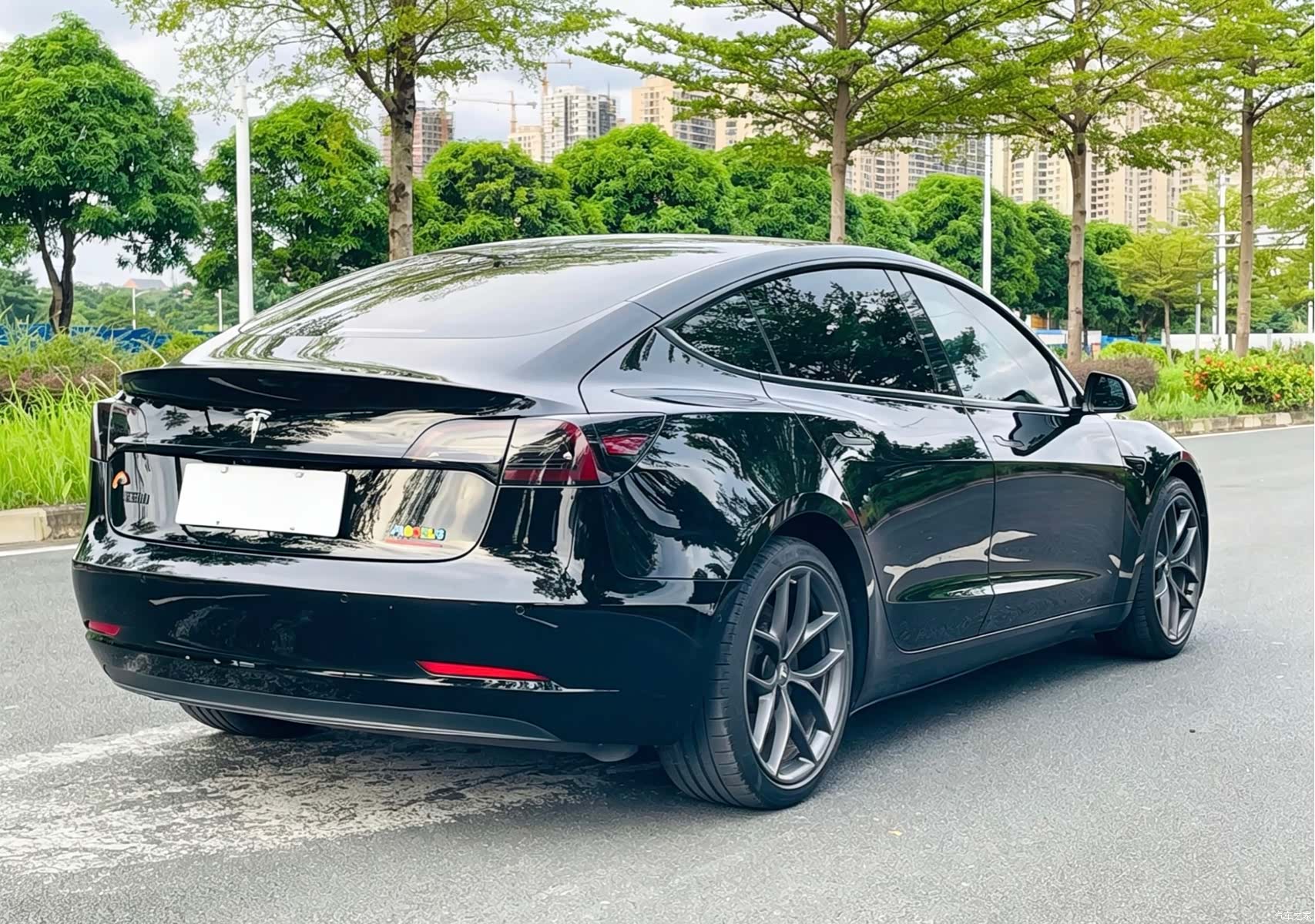 Tesla Model 3, 2021 все фото