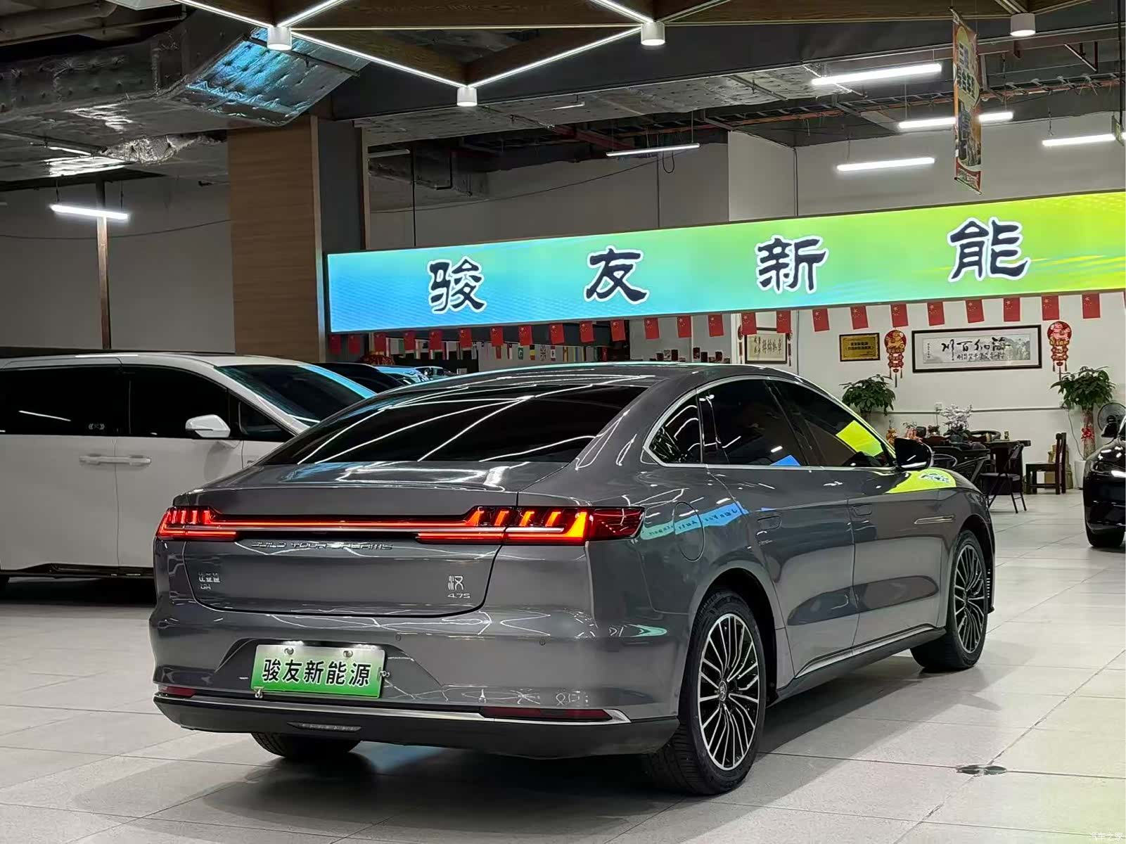 BYD Han, 2020 31
