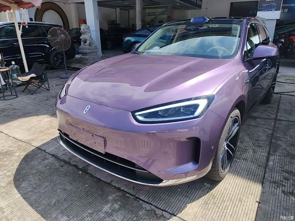 AITO M5, 2025 1