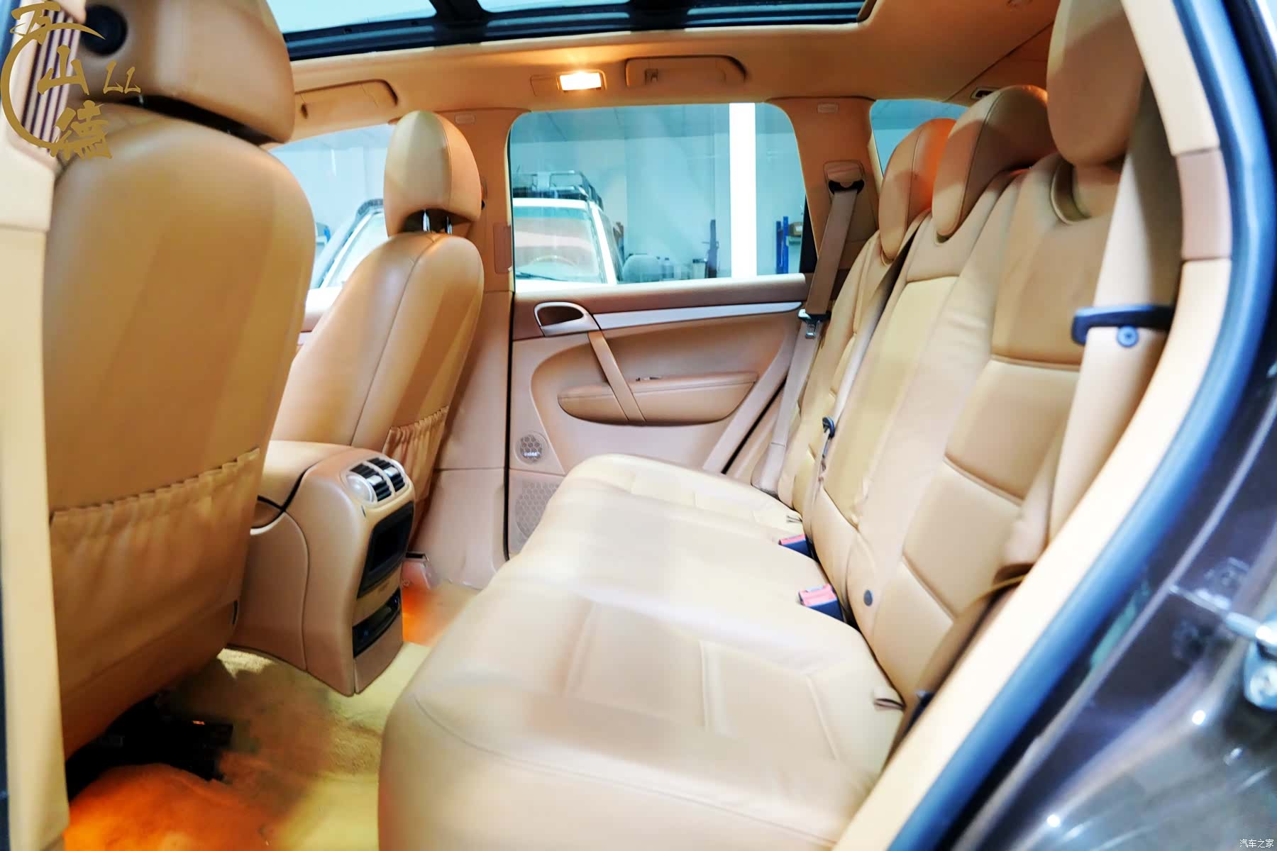 Porsche Cayenne, 2010 10
