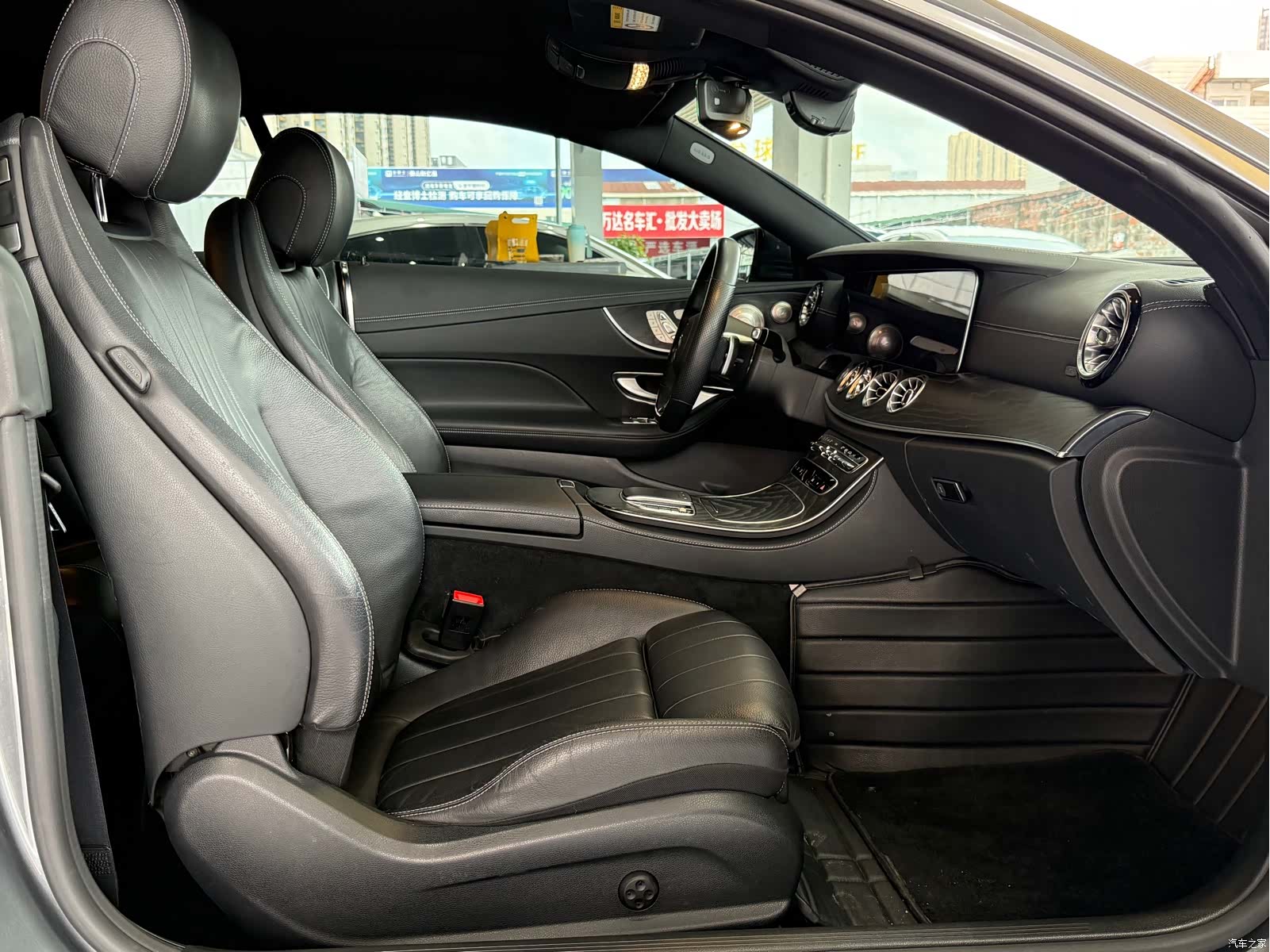 Mercedes-Benz E-Class, 2021 11
