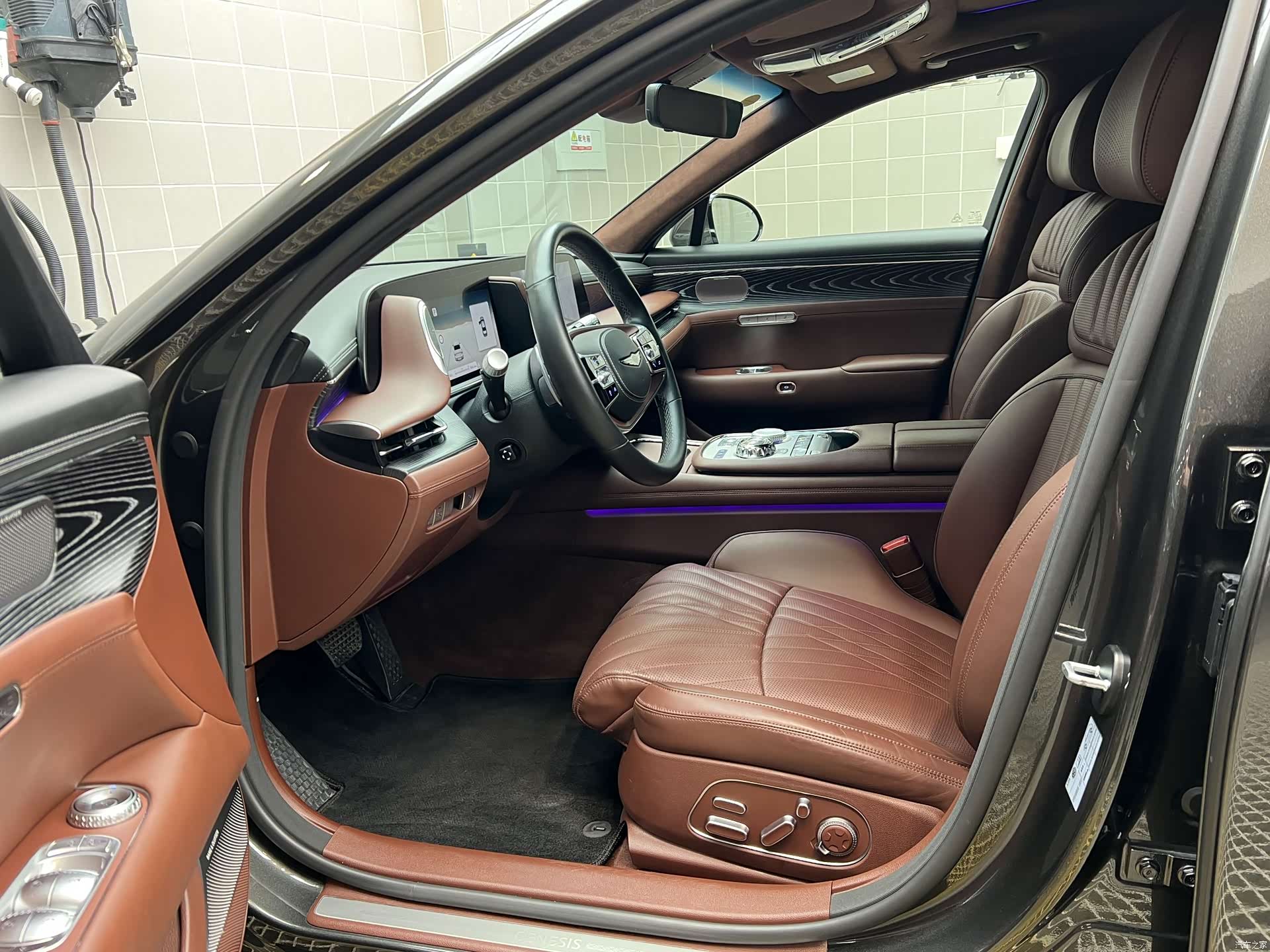Genesis G90, 2024 6