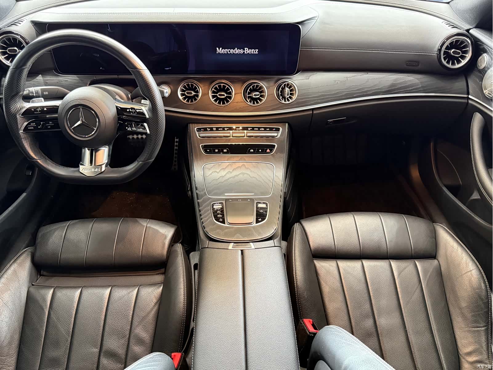 Mercedes-Benz E-Class, 2021 8