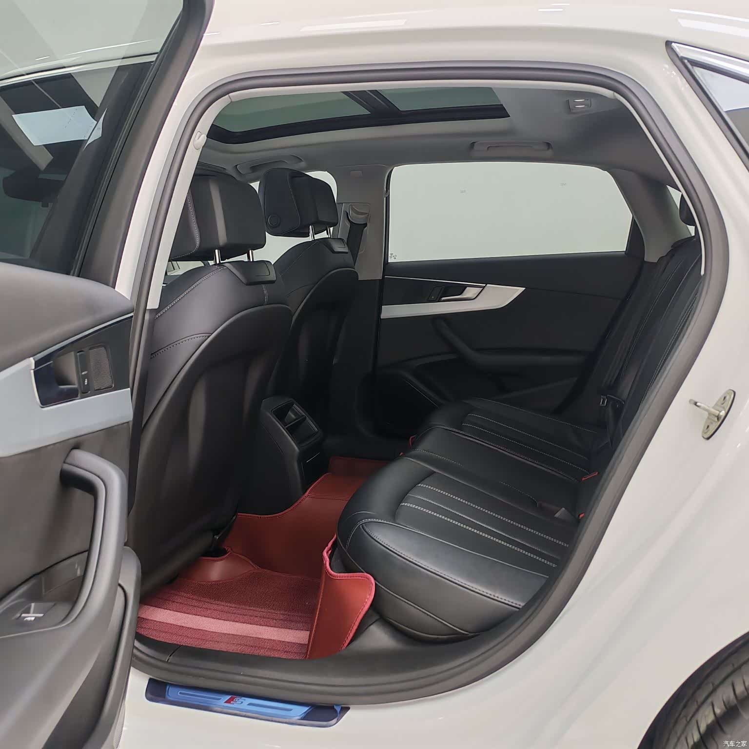 Audi A4L, 2023 8