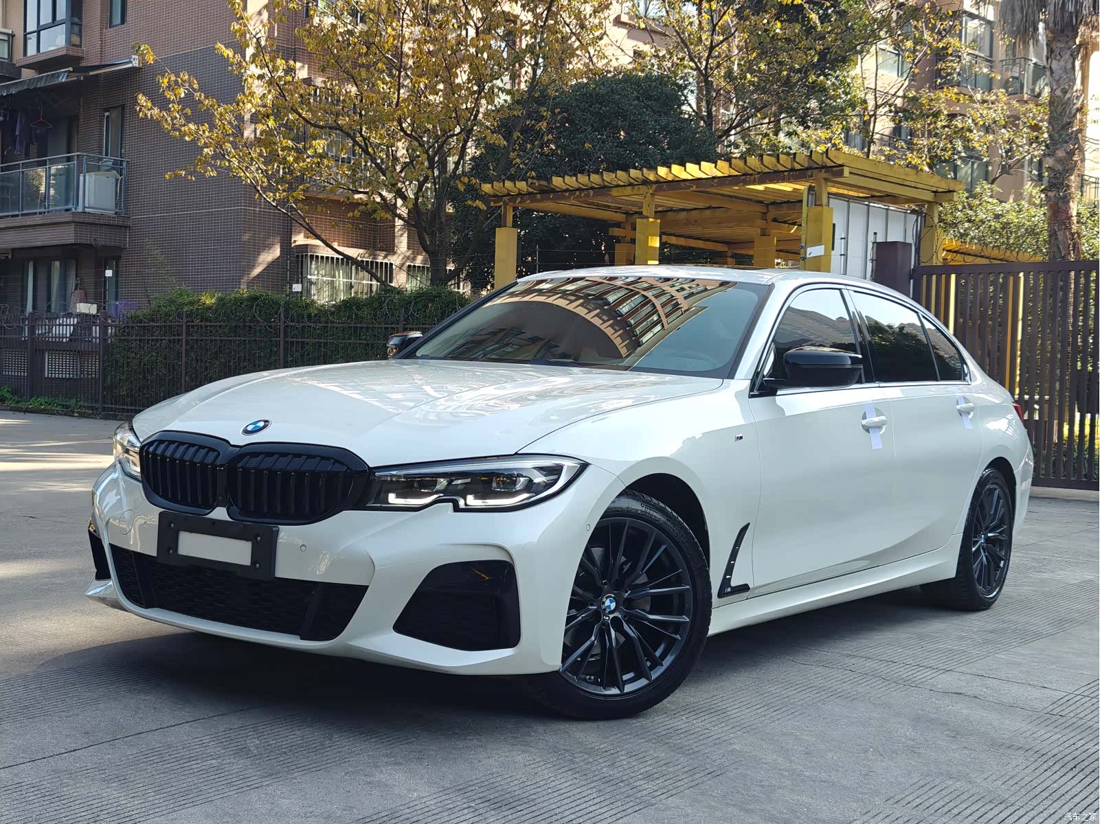 BMW 3 Series, 2021 1