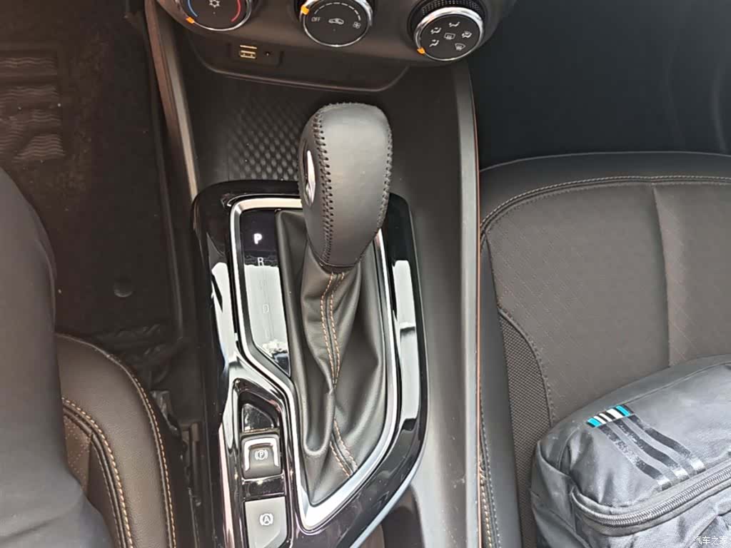 Buick Verano, 2022 14