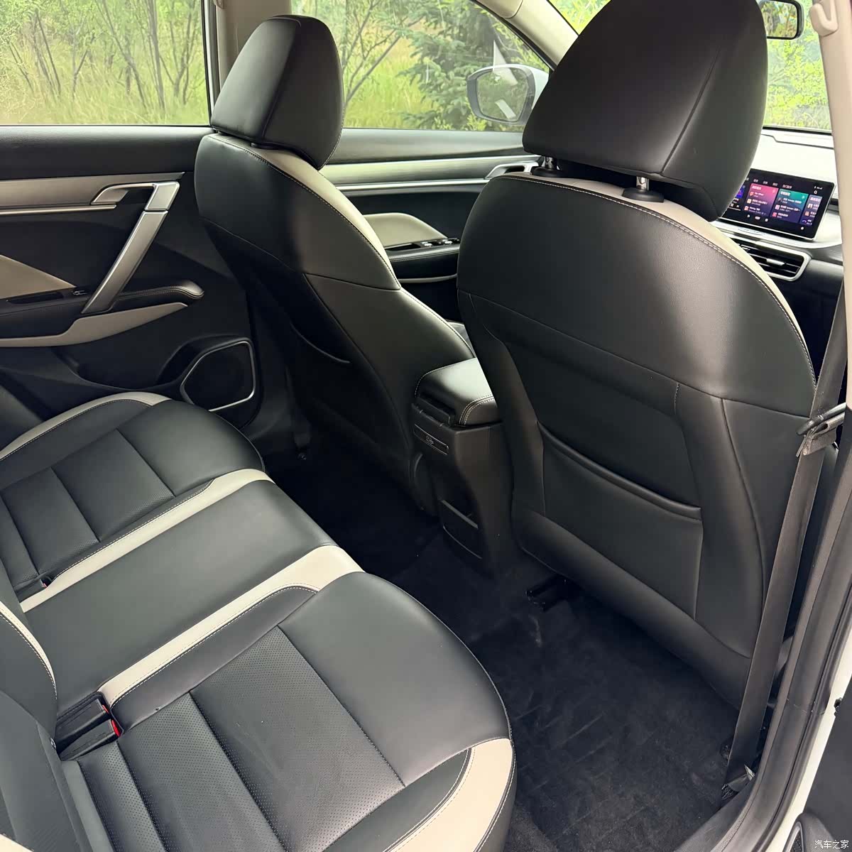 Geely Coolray, 2020 15