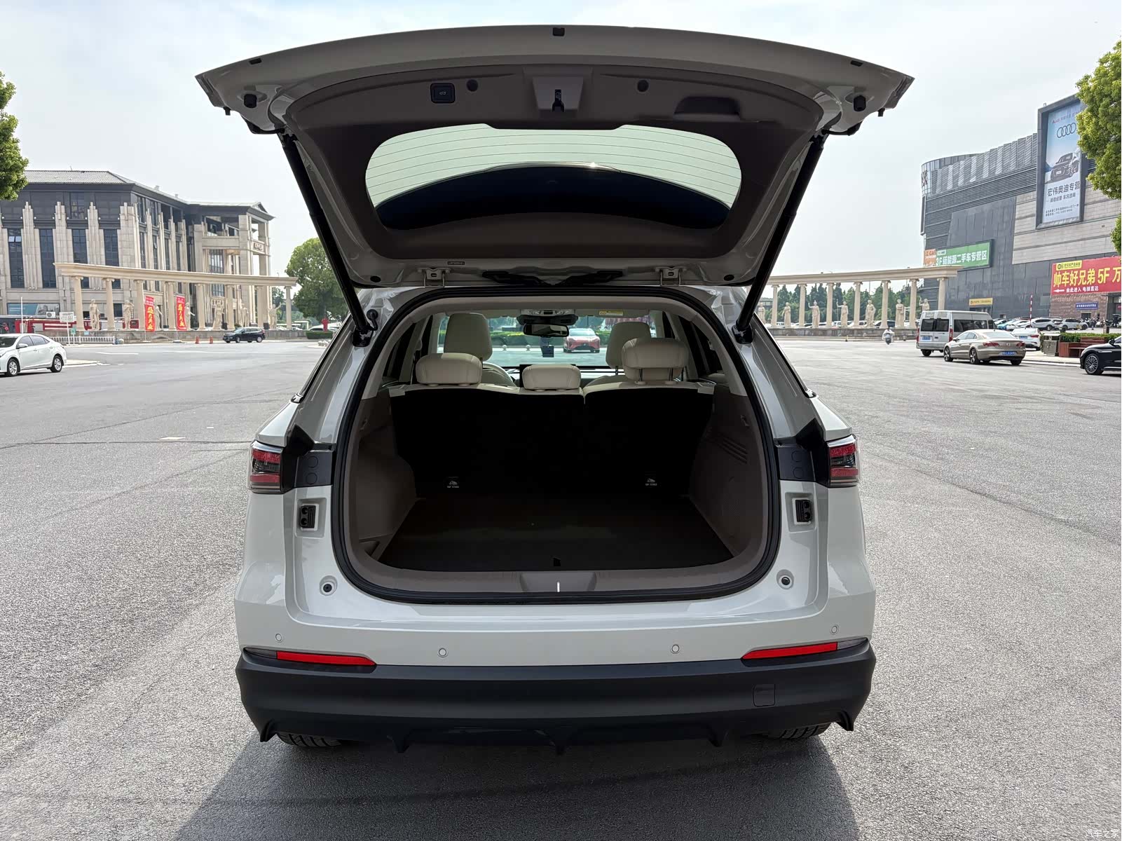 Haval Hi4, 2025 18