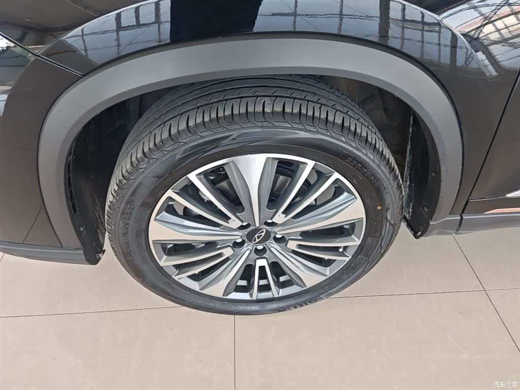 Chery Tiggo 8, 2024 23