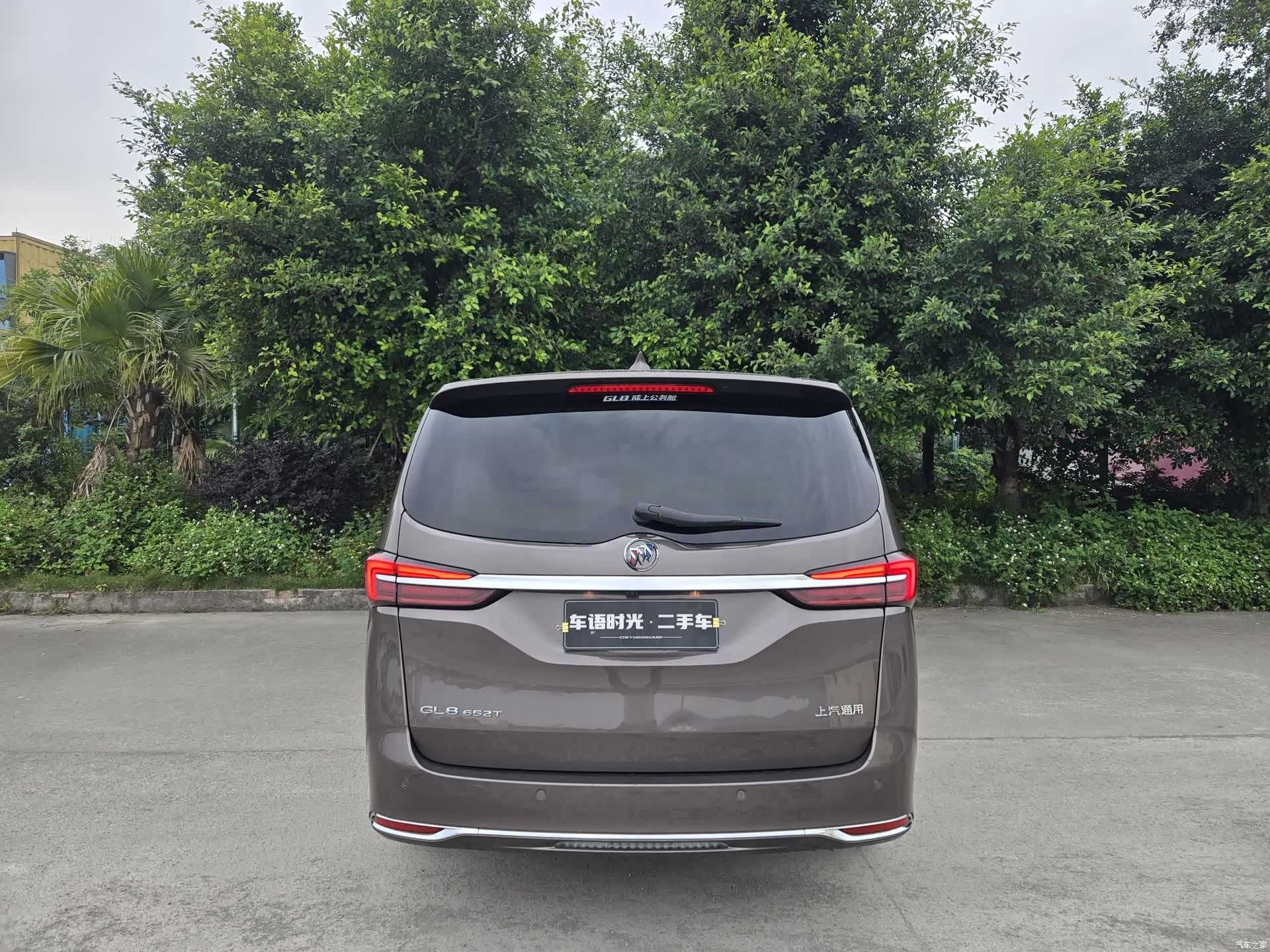 Buick GL8, 2021 все фото