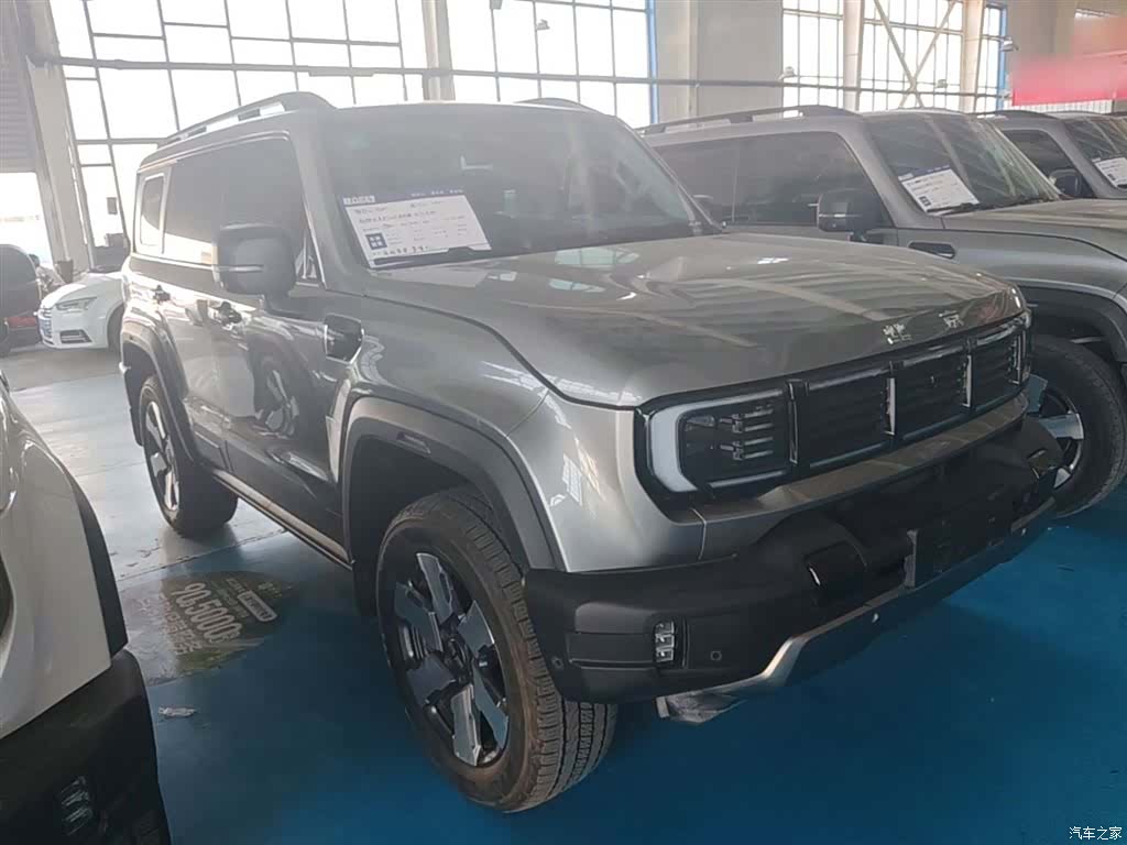 BAIC BJ40, 2025 4