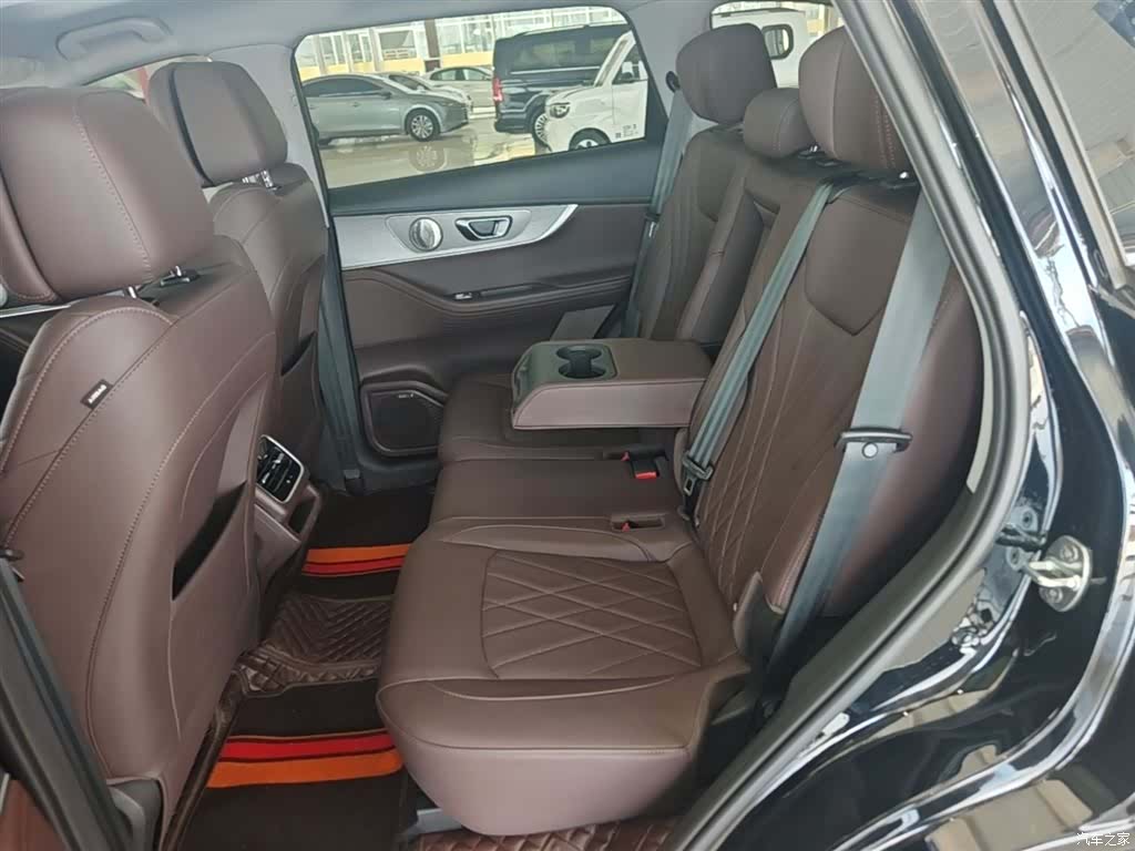 Chery Tiggo 8, 2024 17