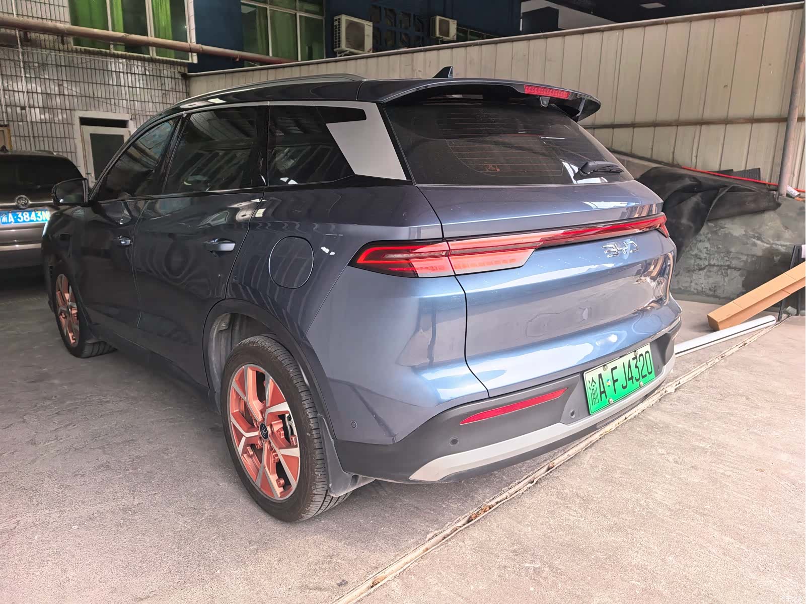 BYD Song, 2025 8