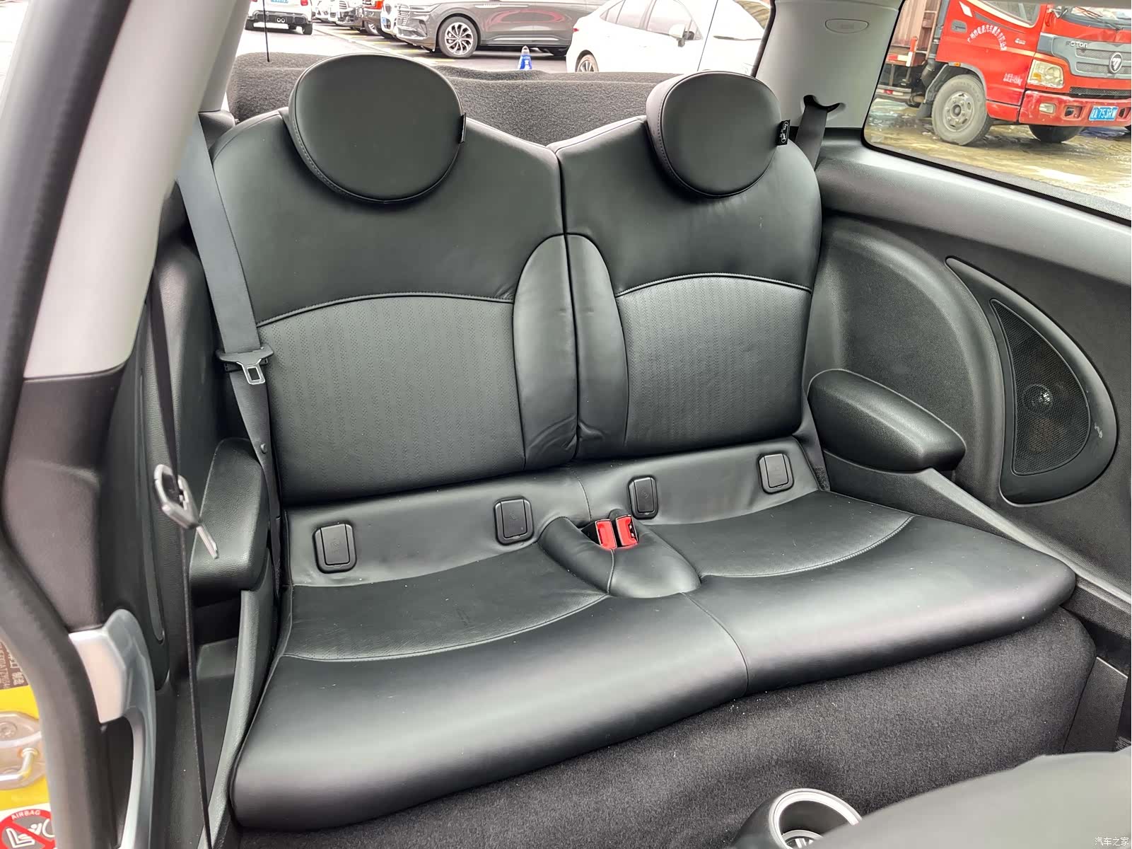 Mini Cooper, 2010 13