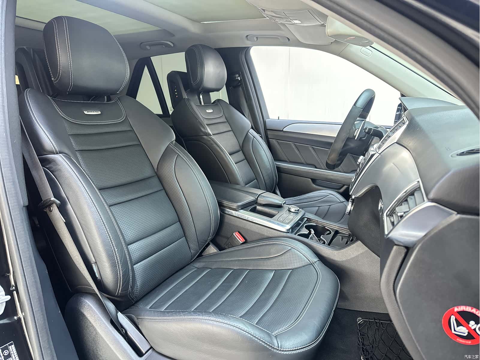 Mercedes-Benz M-Class AMG, 2015 15