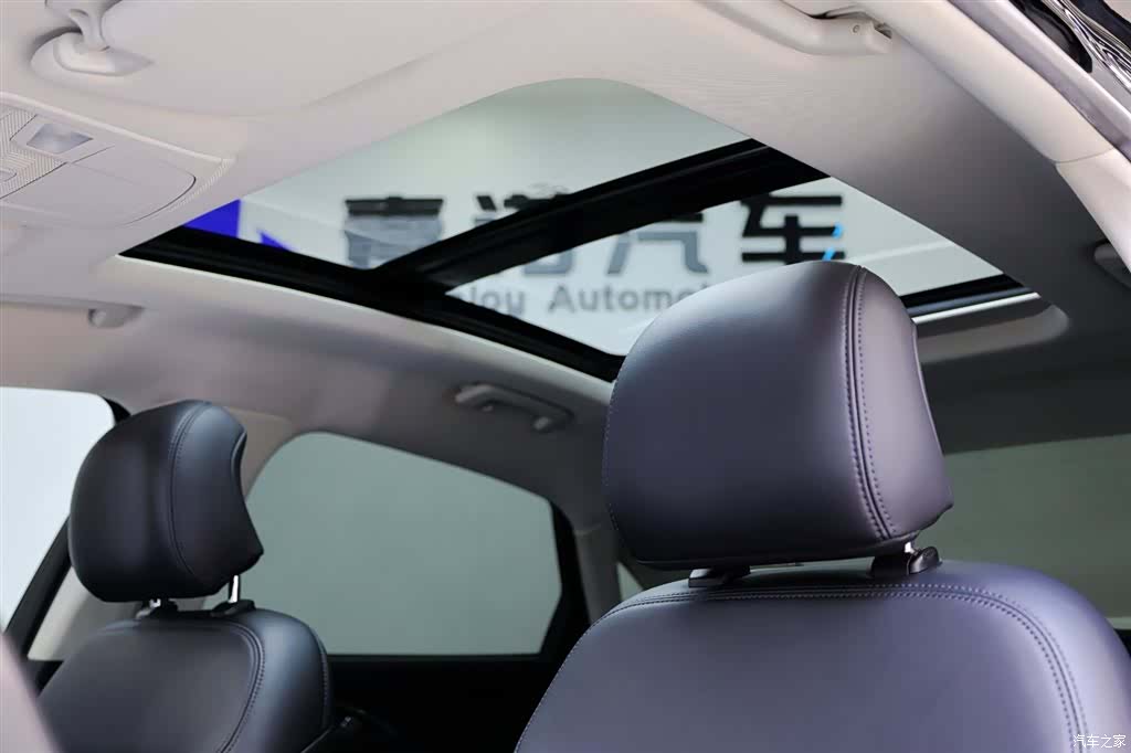 Ford Taurus, 2020 27
