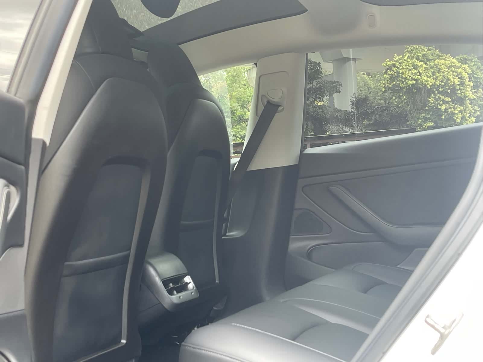 Tesla Model 3, 2019 15