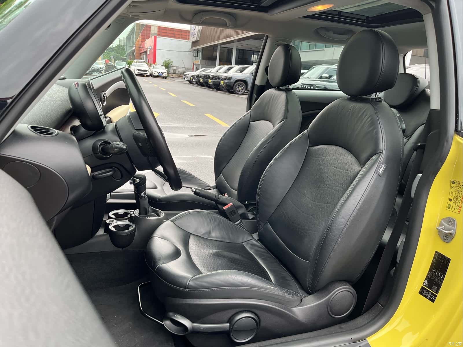 Mini Cooper, 2010 12
