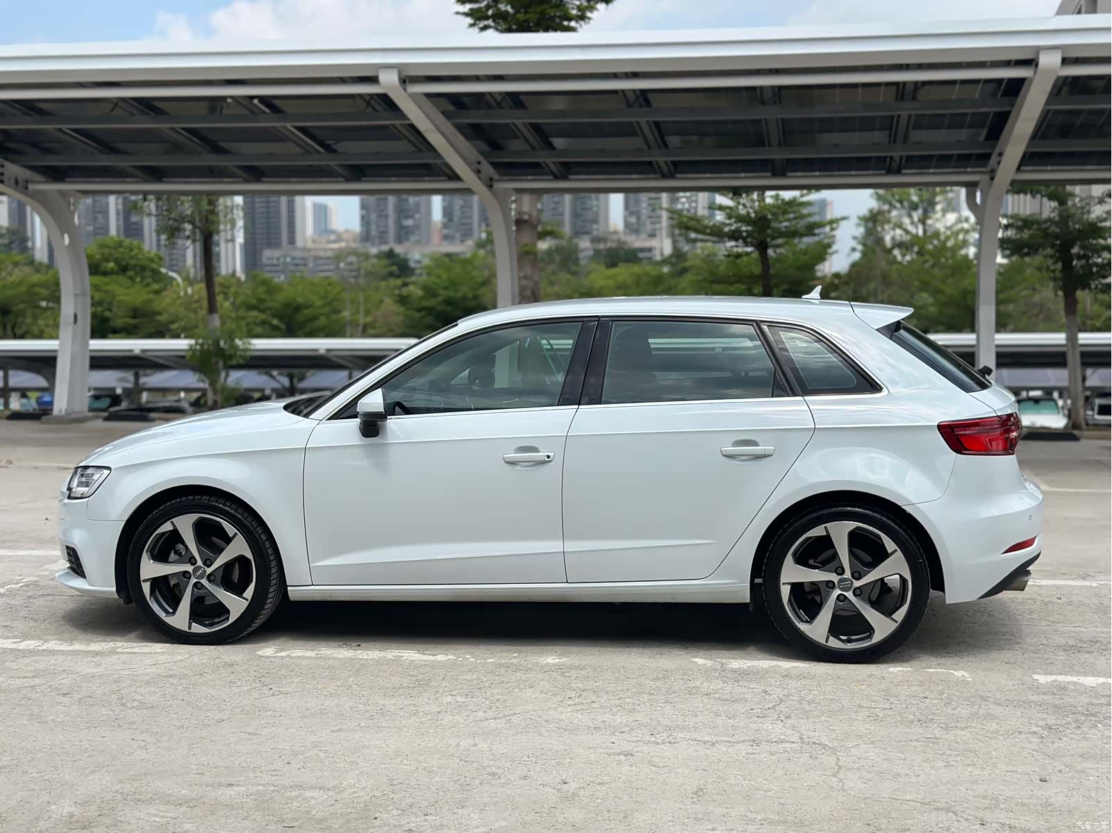 Audi A3, 2018 14