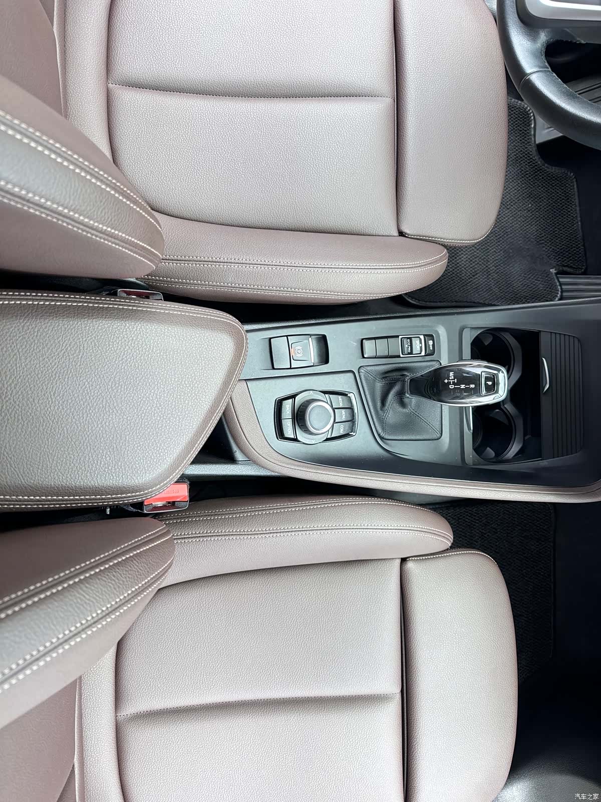 BMW X1, 2020 13