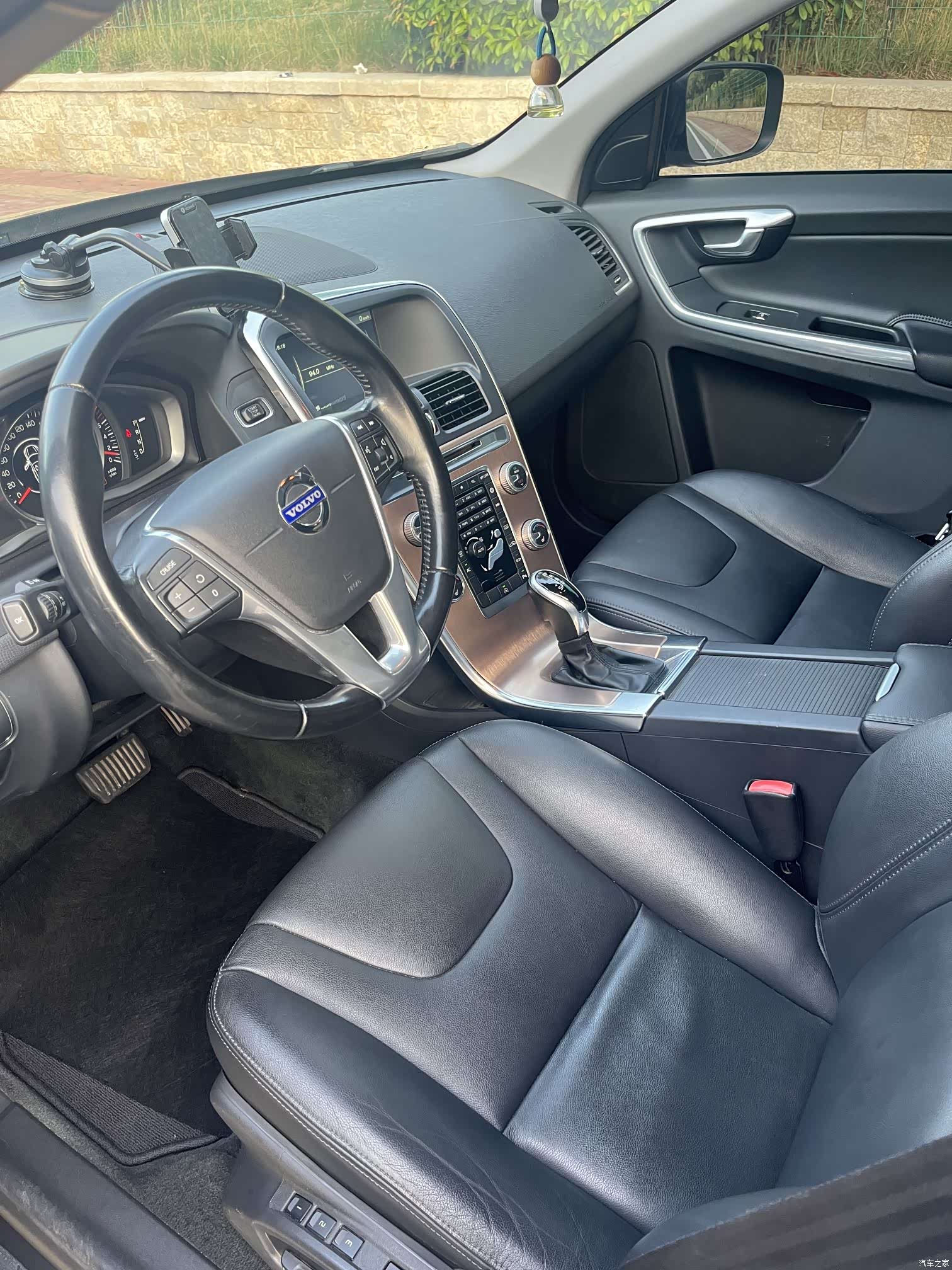 Volvo XC60, 2015 4