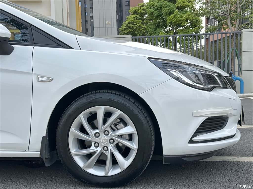 Buick Verano, 2017 24