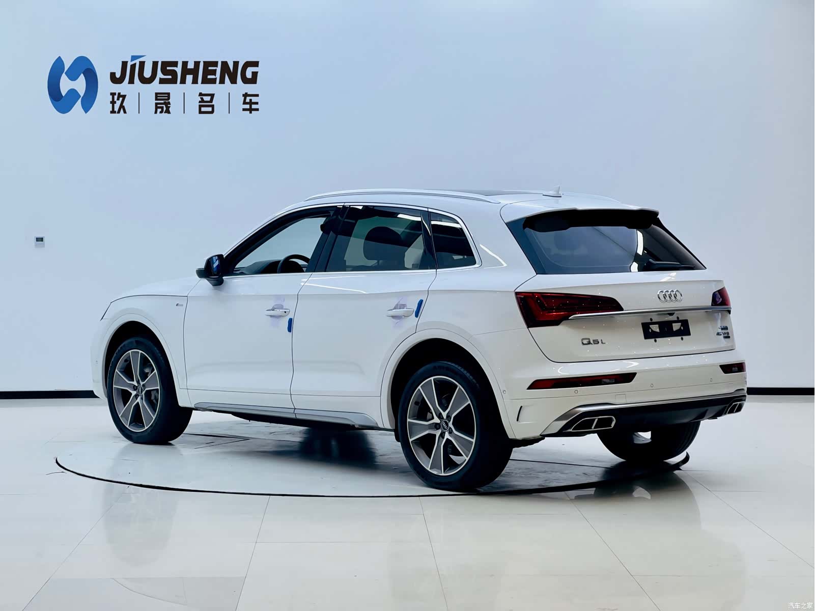 Audi Q5L, 2022 14