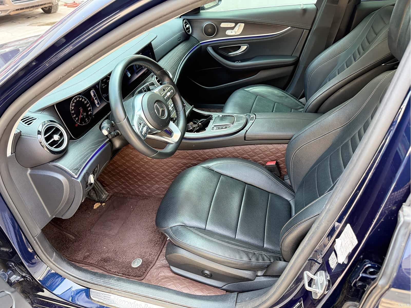 Mercedes-Benz E-Class, 2019 9