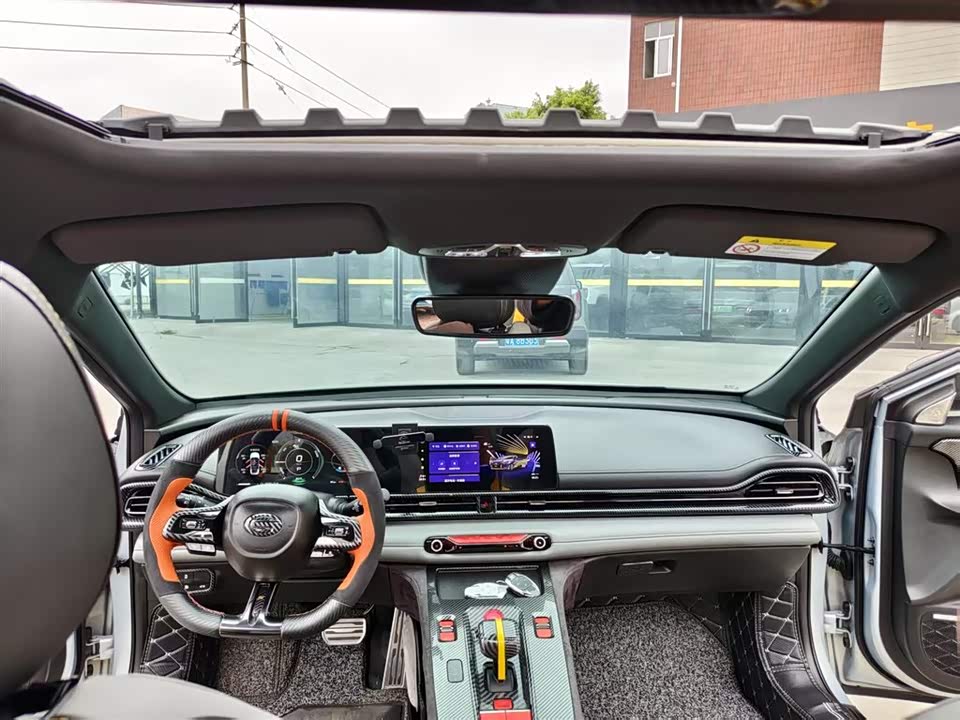 Trumpchi Shadow Leopard