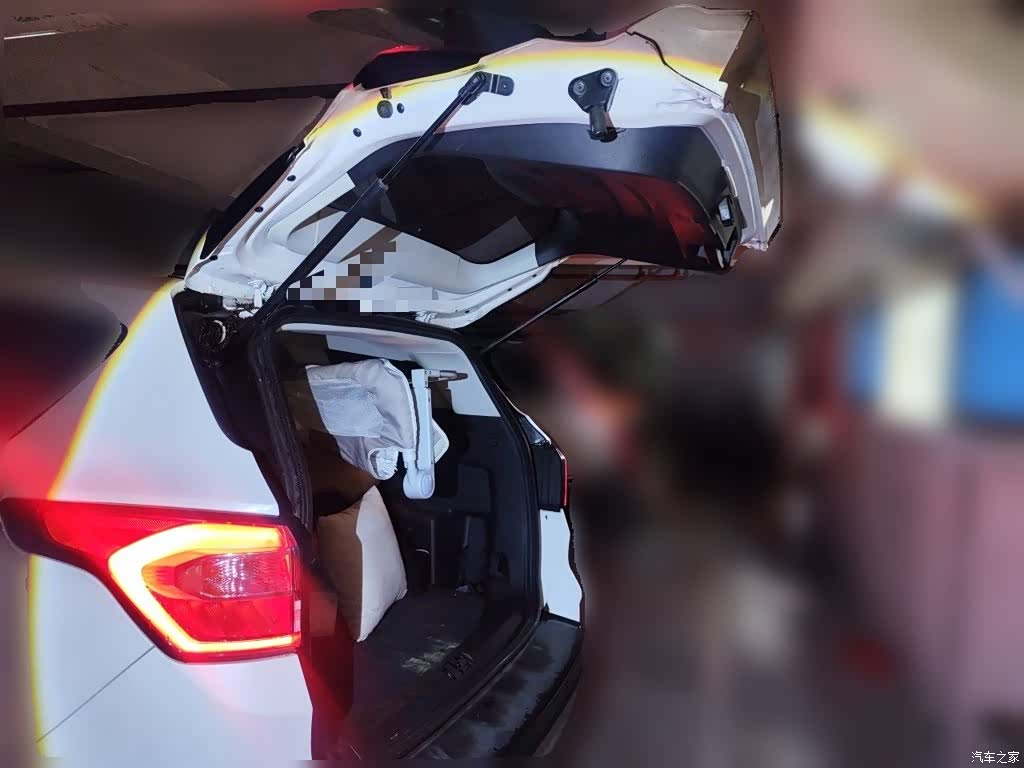 Ford Kuga, 2018 16