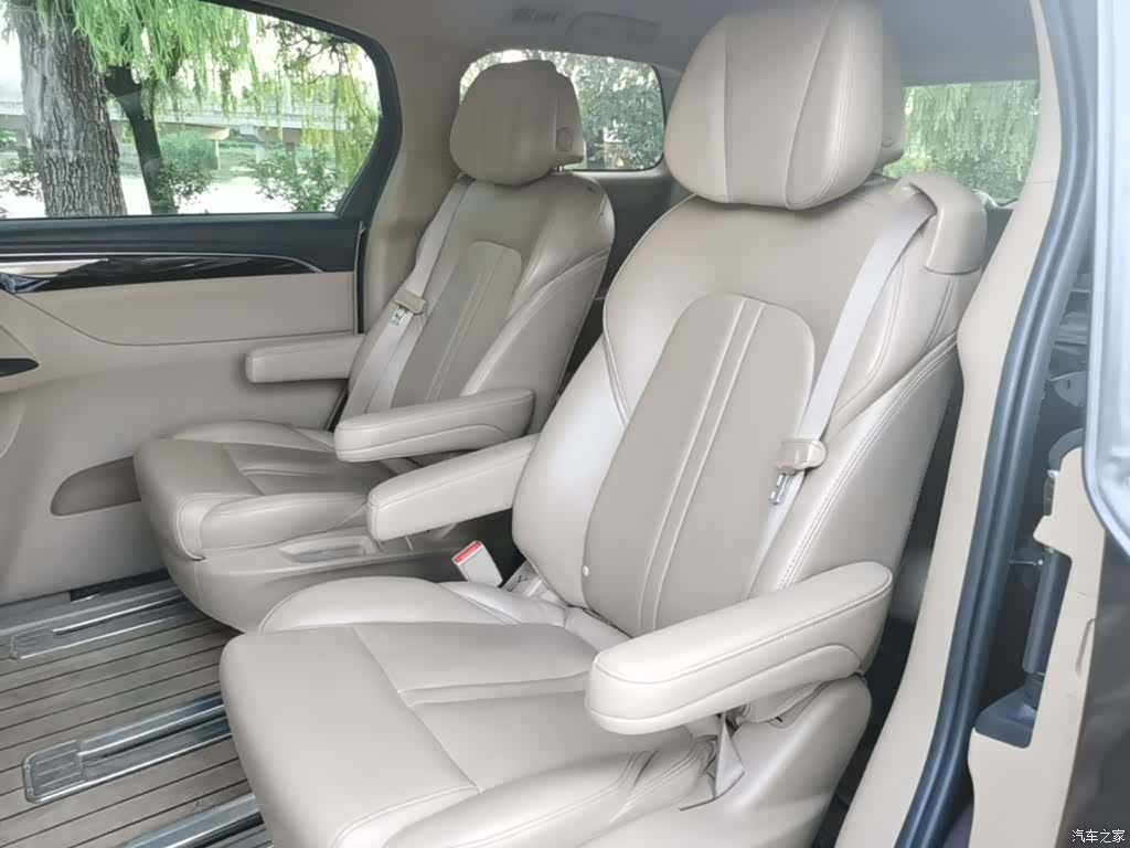 Buick GL8, 2020 17
