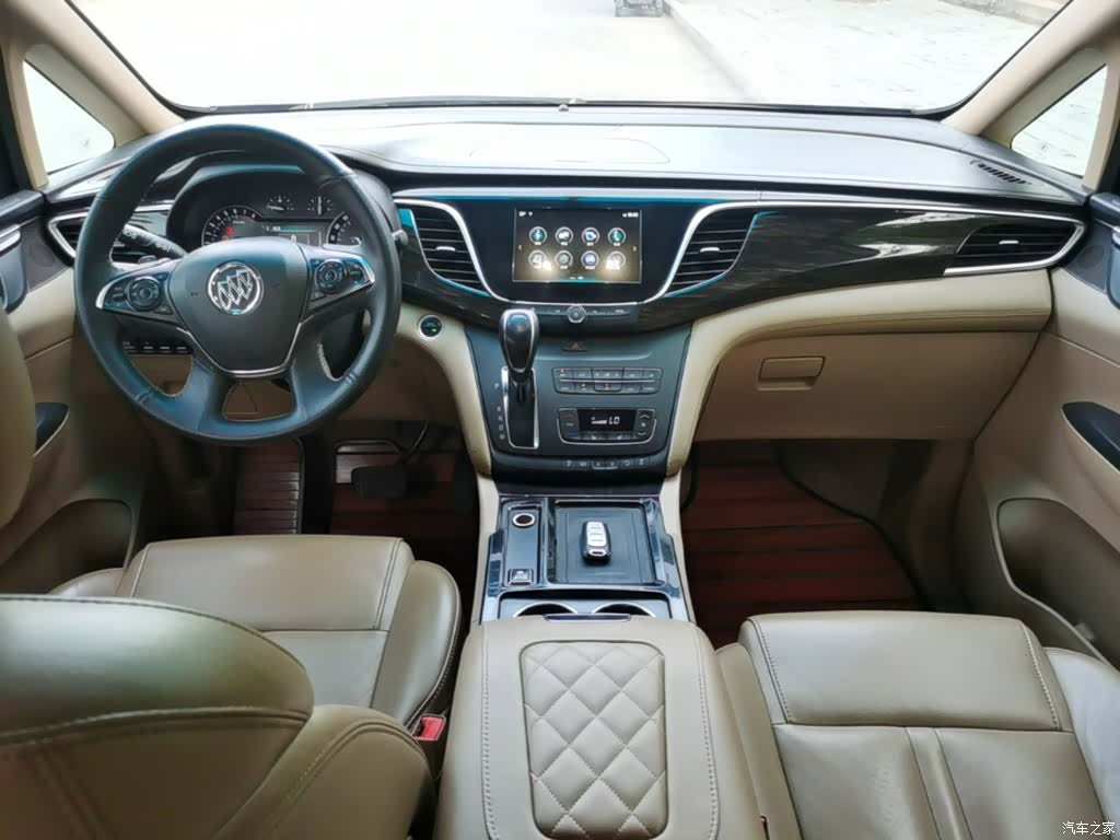 Buick GL8, 2020 10