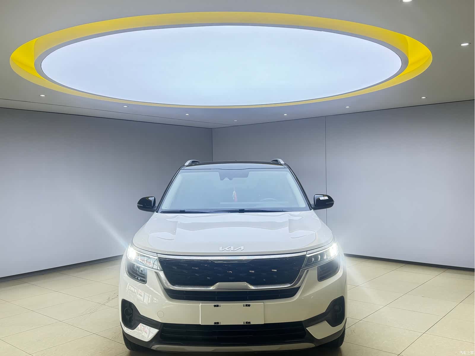 Kia KX3, 2022 2