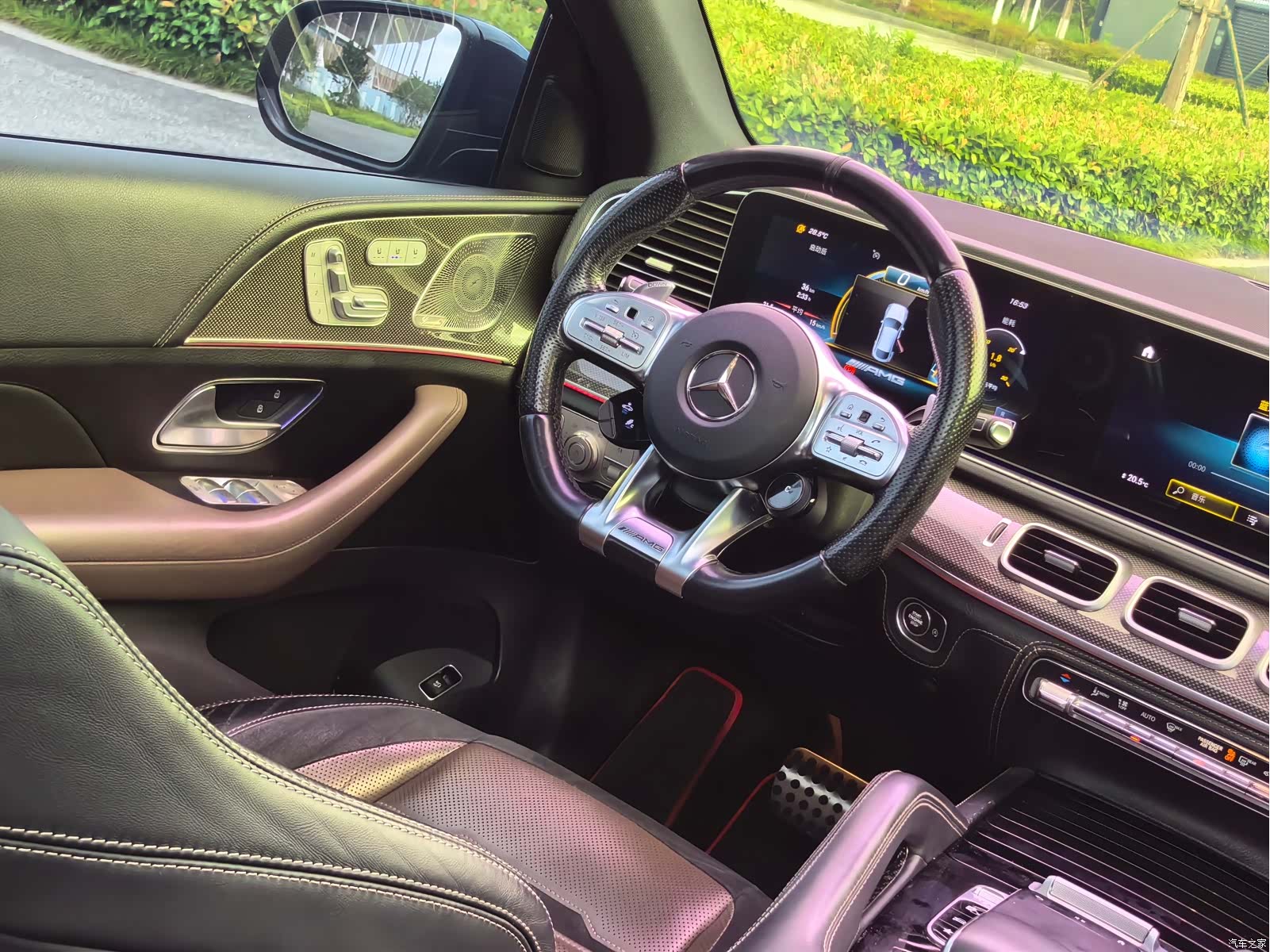 Mercedes-Benz GLE, 2021 12