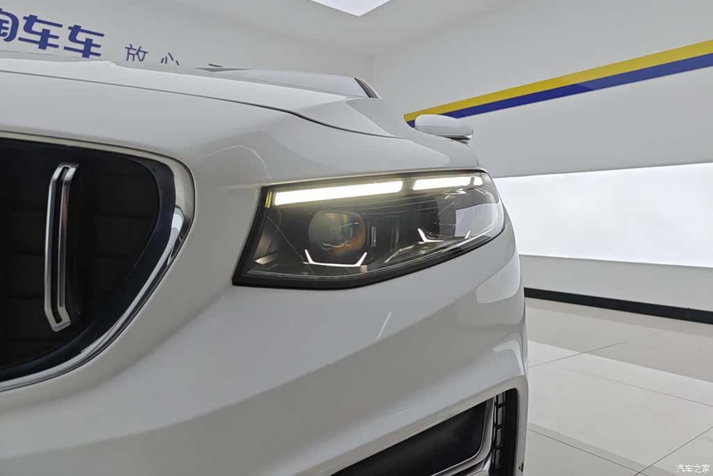Geely Preface, 2022 все фото