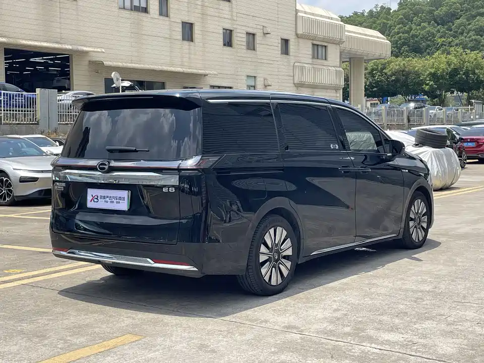 Trumpchi Trumpchi E8