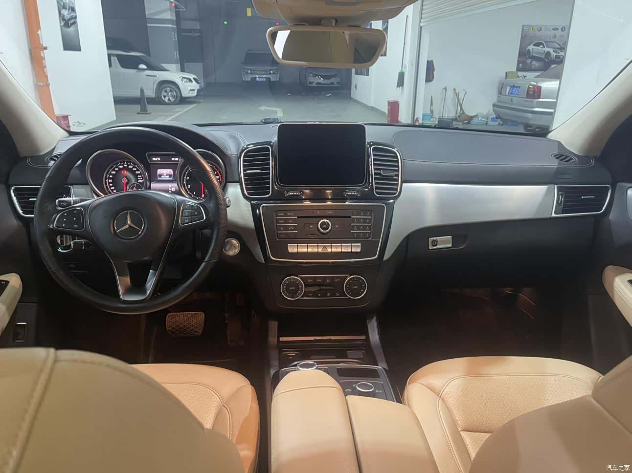 Mercedes-Benz GLE, 2019 10
