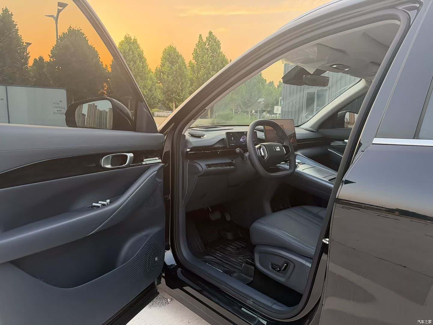 Geely Galaxy E5, 2024 4
