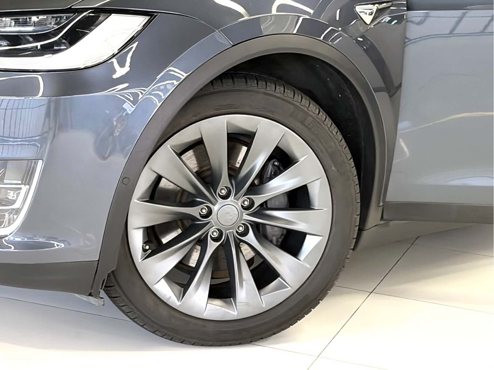 Tesla Model X, 2018 16
