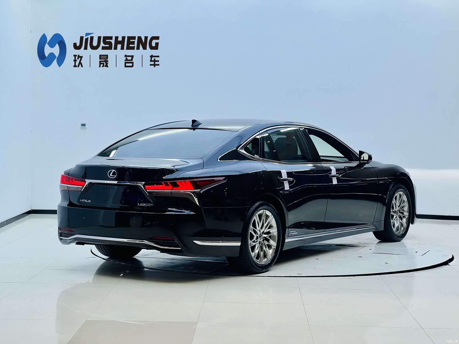 Lexus LS, 2020 6