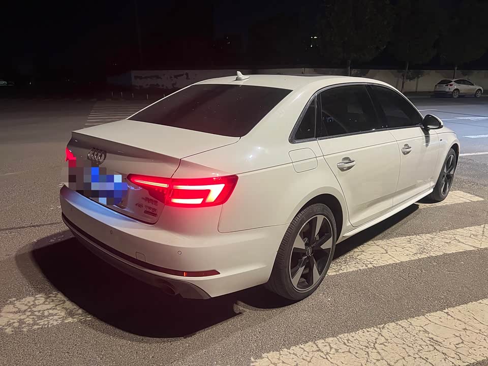 Audi A4L
