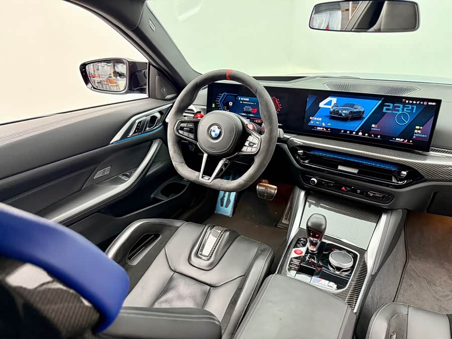 BMW M4 2025, фото 8