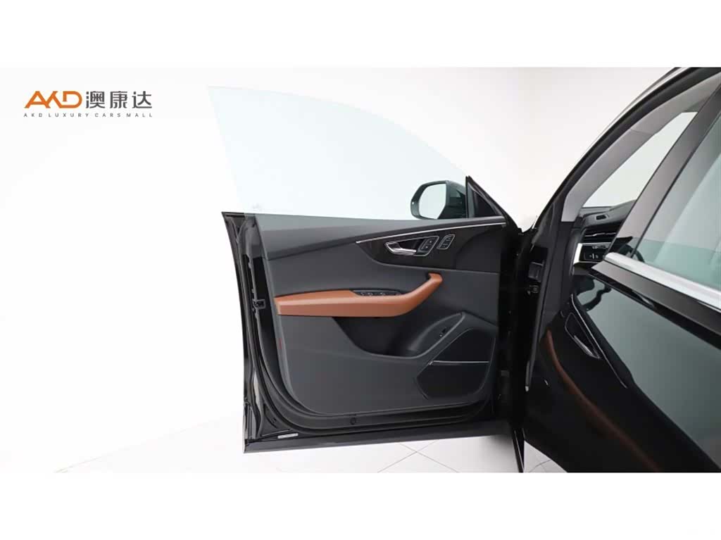 Audi Q8, 2022 10