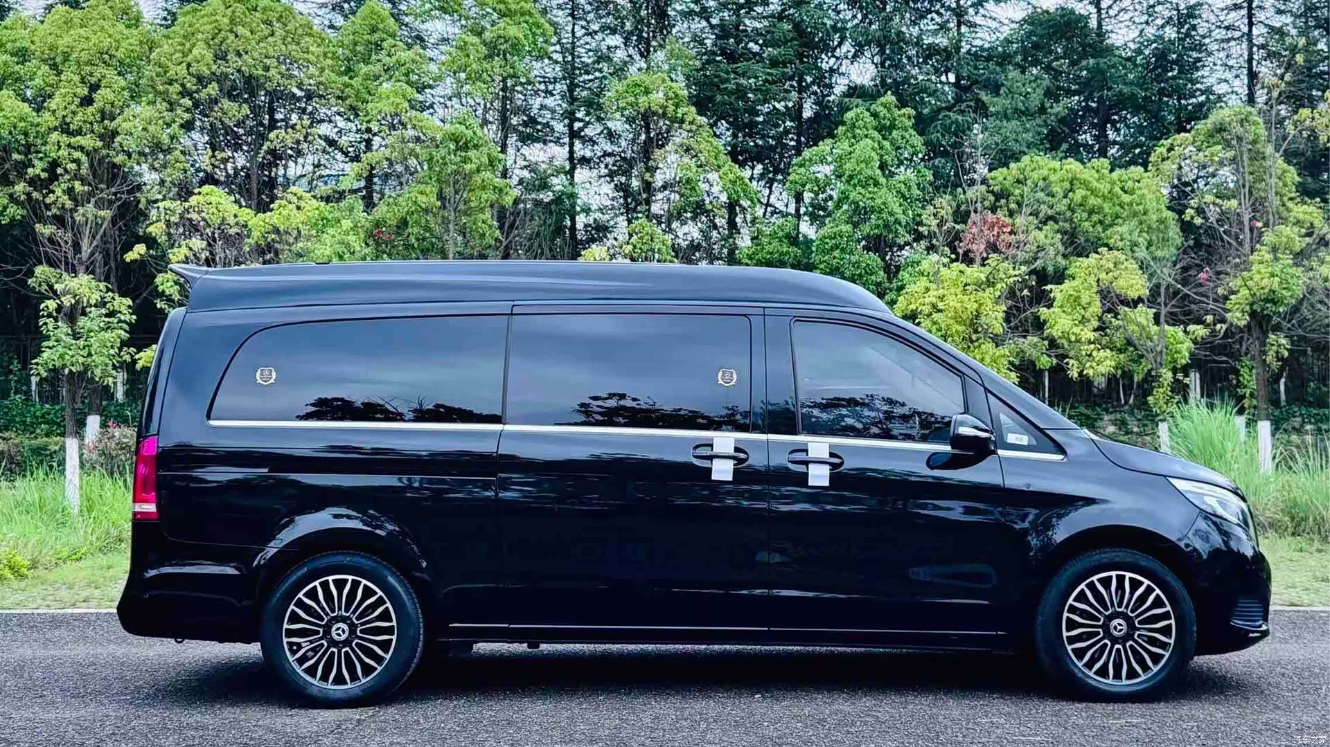 Mercedes-Benz V-Class, 2018 все фото