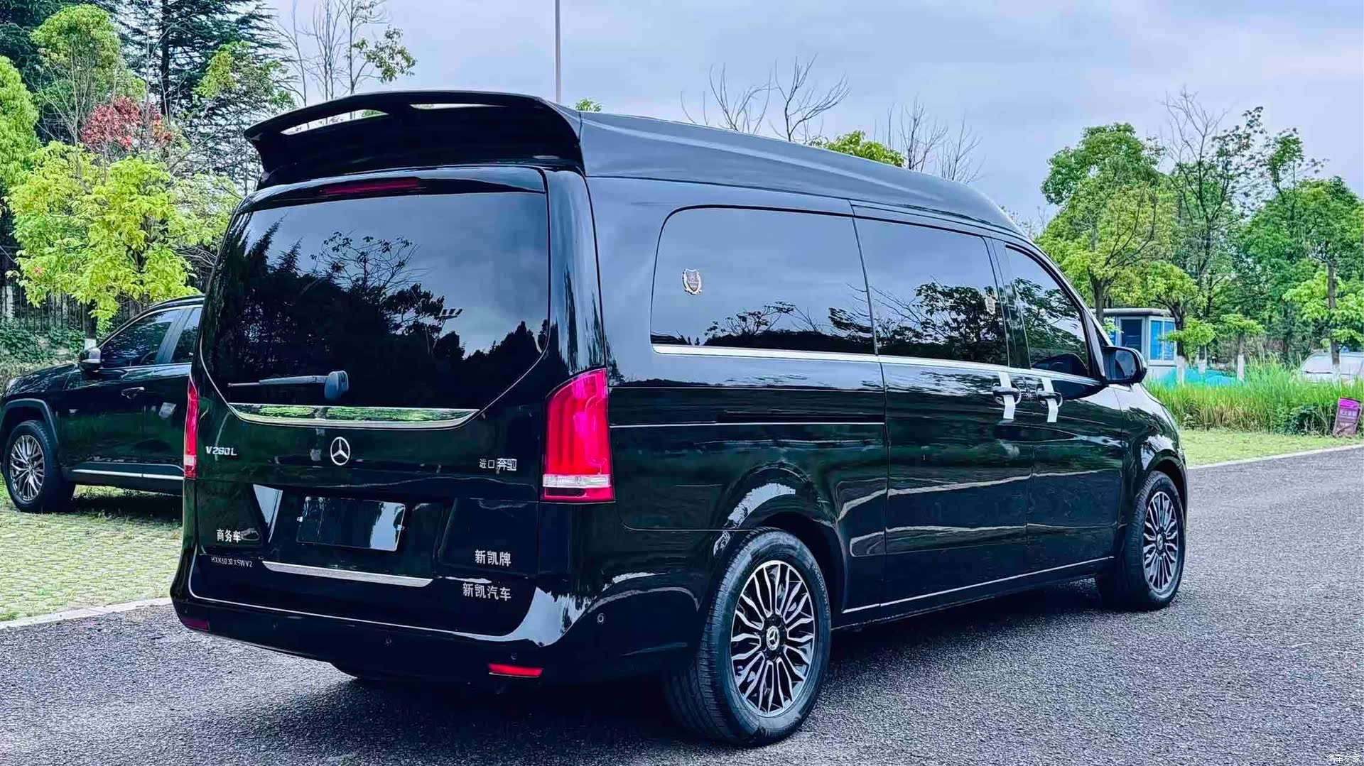 Mercedes-Benz V-Class, 2018 6