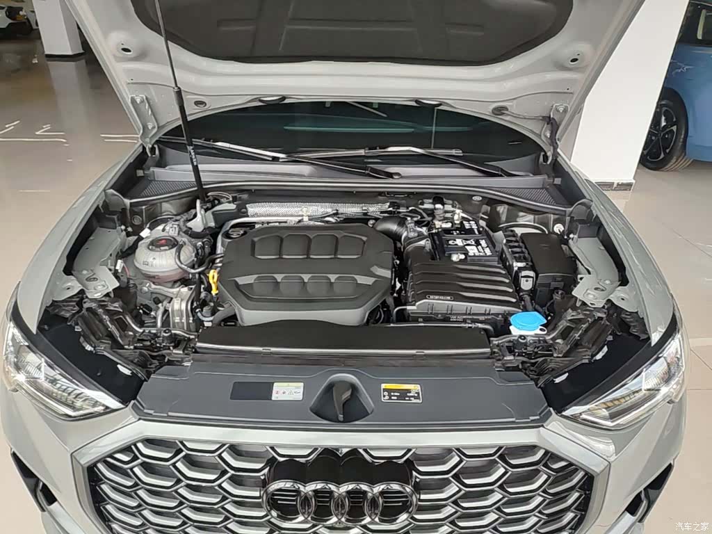 Audi Q3, 2025 20